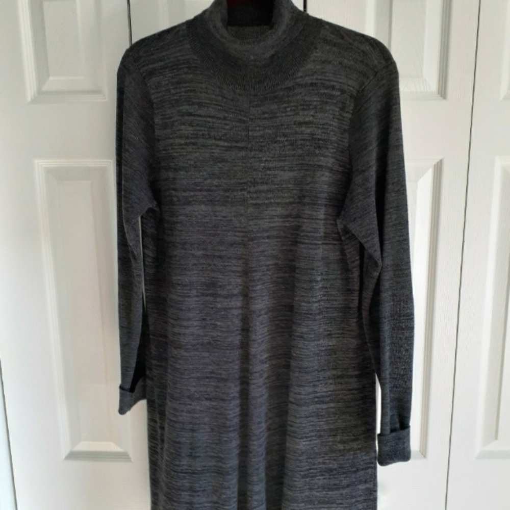 AGB Dress Gray Sweater Knit Dress